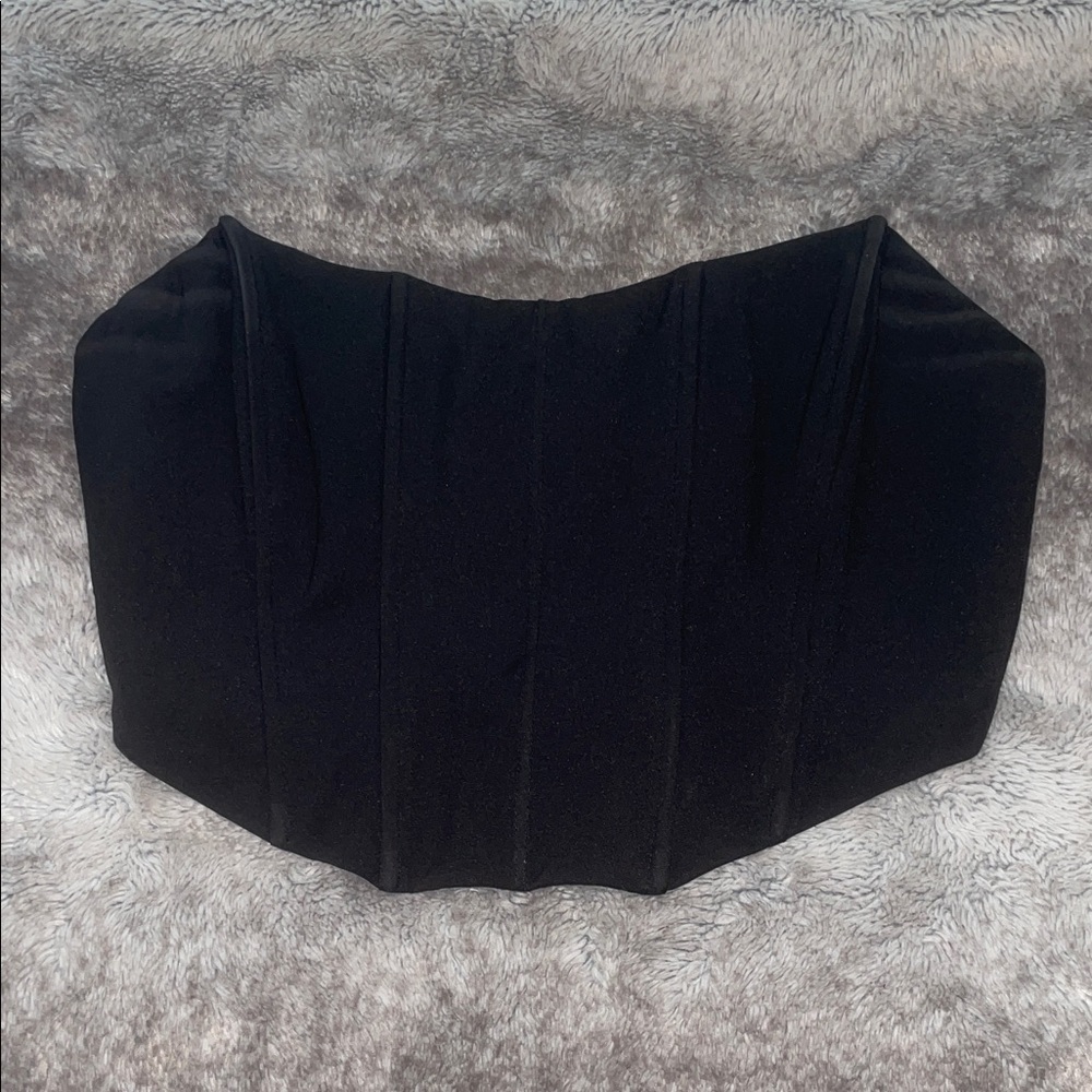 White Fox Boutique Black Crop Top